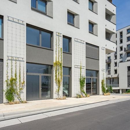 וינה Feelgood Apartments Lakeliving Inklusive Garagenplatz מראה חיצוני תמונה